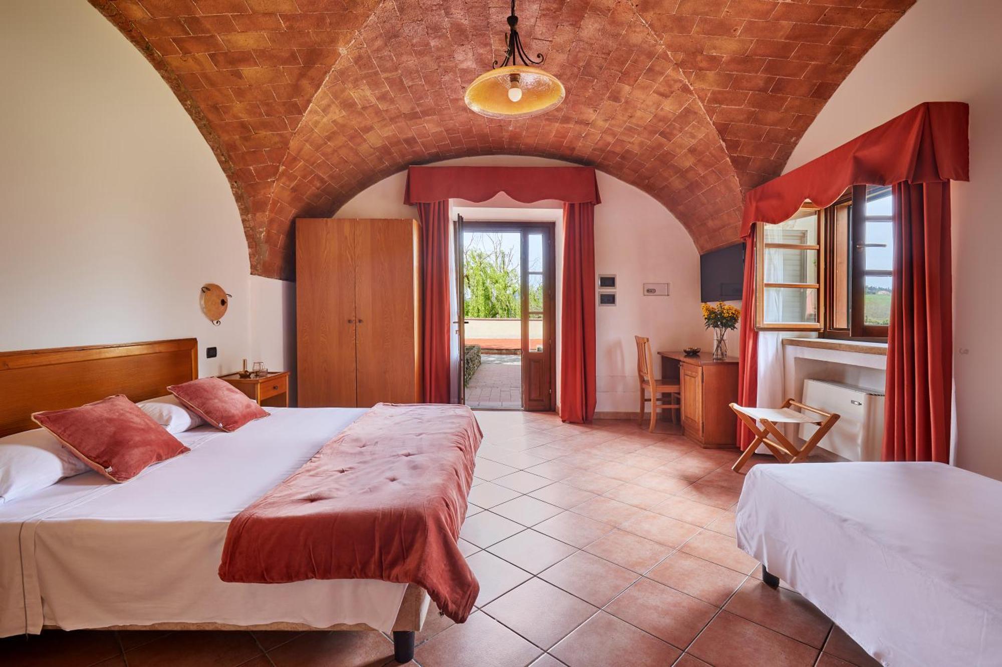 Relais Belvedere Монтекатини Вал ди Чечина Екстериор снимка